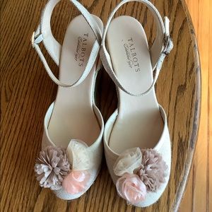 Talbots wedge shoe with flower detail size 9